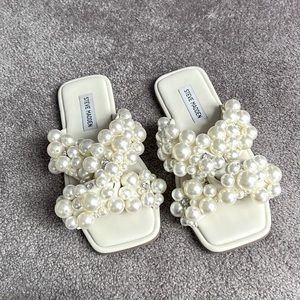 Steve Madden pearl sandals 6 M